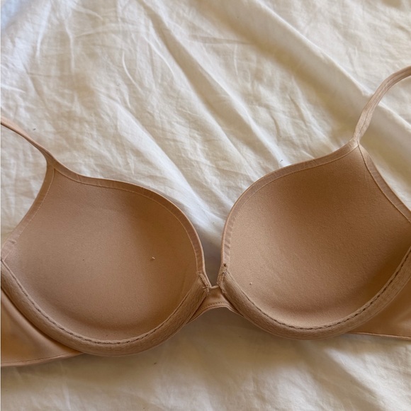SKIMS Beige Nude Push Up Seamless Bra 34b - Picture 3 of 7